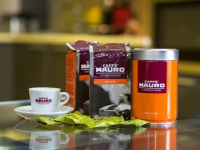 Caffe Mauro на зърна и мляно – класика, поднесена с вкус