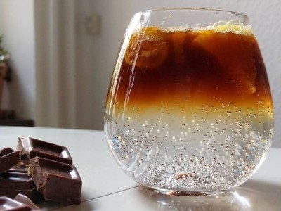 Кафе с тоник - новата ви любима напитка за лятото!