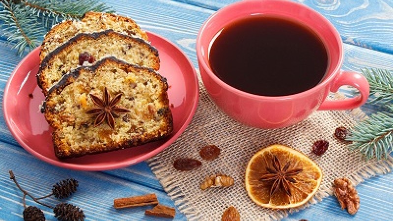 Коледни сладки вкусотии с кафе